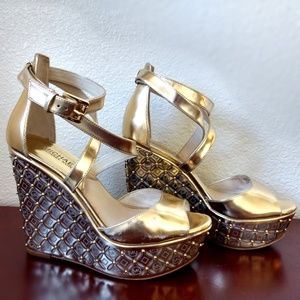 Michael Michael Kors wedges